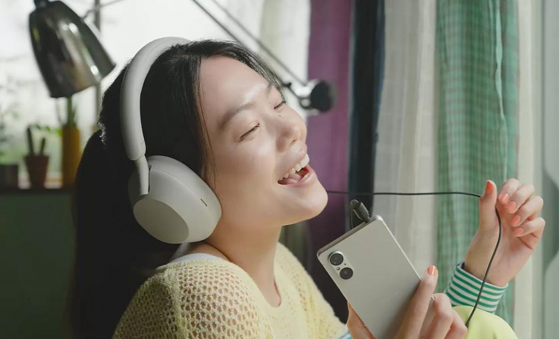 Sony Xperia 5 V — компактный флагман с процессором Snapdragon 8 Gen 2, камерой на 52 Мп и емким аккумулятором за €999