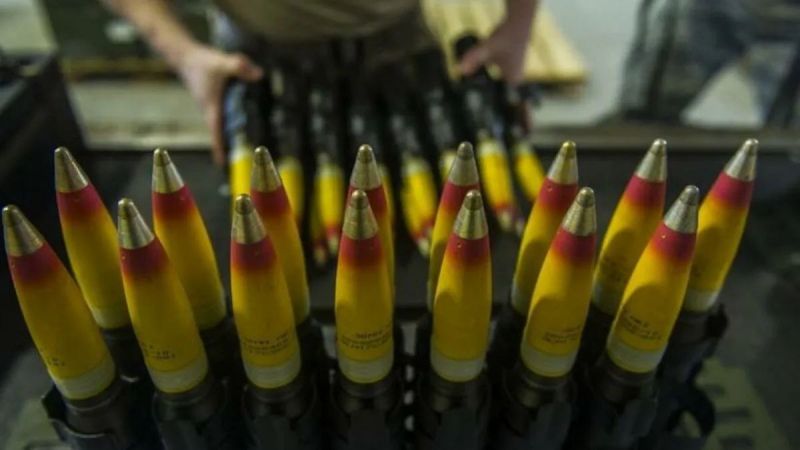 США впервые отправляют в Украину гранаты с обедненным ураном