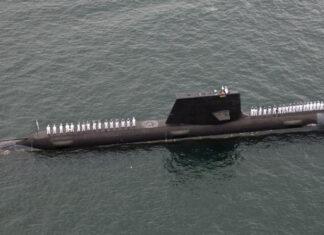 В Австралии загорелась одна из старейших дизель-электрических субмарин HMAS Farncomb класса Collins