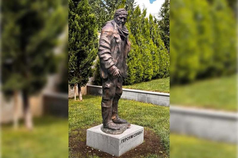 В Тбилиси открыли памятник Герою Украины Мациевскому, которого расстреляли за слова 