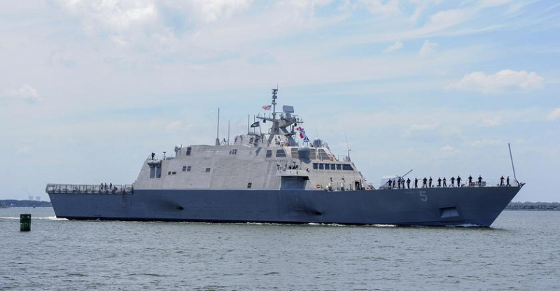 ВМС США вывели из эксплуатации проблемный военный корабль США «Милуоки» стоимостью 437 миллионов долларов, что помогло конфисковать 954 кг кокаина на сумму 30 миллионов долларов