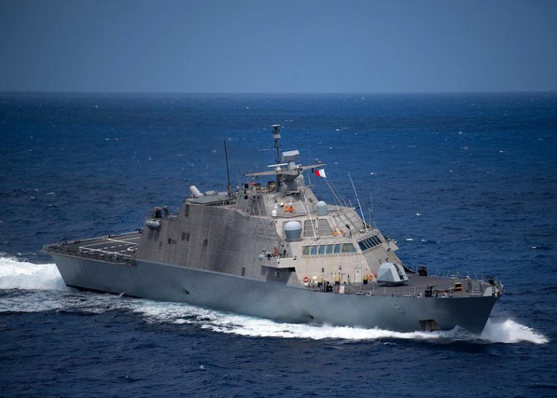 ВМС США выведут из эксплуатации два молодых корабля, USS Detroit (LCS 7) и USS Little Rock (LCS 9), общей стоимостью почти 800 миллионов долларов в течение двух недель