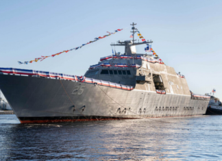 ВМС США ввели в эксплуатацию боевой корабль прибрежной зоны USS Marinette класса Freedom, который будет вооружён торпедами Honeywell Mk 50 и зенитными ракетами RIM-116 RAM