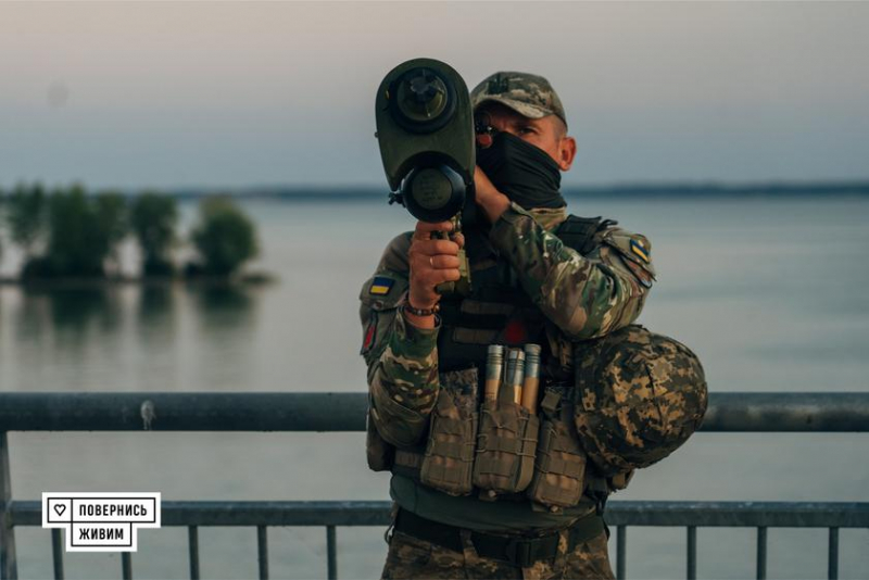 Вооруженные Силы Украины получили модернизированные зенитно-ракетные комплексы «Игла» с дальностью пуска до 5 км