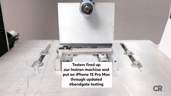 iPhone 15 Pro Max на самом деле не так подвержен поломкам, как можно предположить из видео