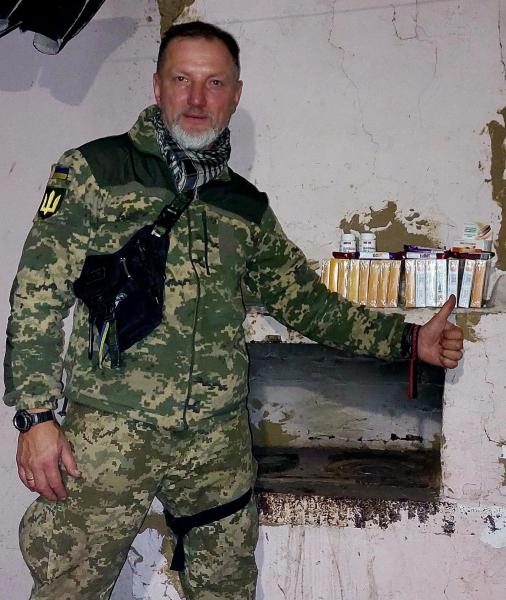 Истории учителей, которые стали волонтерами в Вооруженных силах Украины и Национальной гвардии. Поздравление учителей с праздником