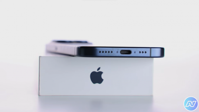 Обзор Apple iPhone 15 Pro (Эпл Айфон 15 О) - характеристики, цена, фото, видео