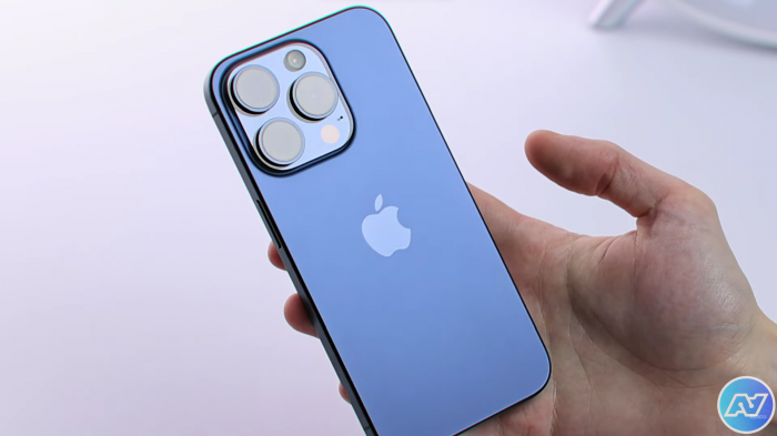 Обзор Apple iPhone 15 Pro (Эпл Айфон 15 О) - характеристики, цена, фото, видео
