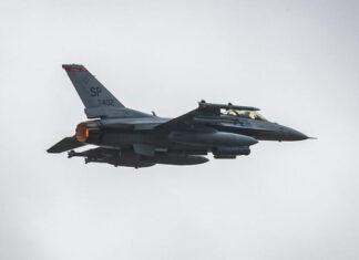 США впервые за два года перекинули в Исландию истребители – F-16 Fighting Falcon будут выполнять роль воздушной полиции