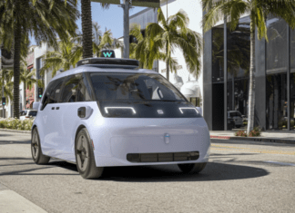 В Финиксе теперь можно вызвать роботакси Waymo через приложение Uber