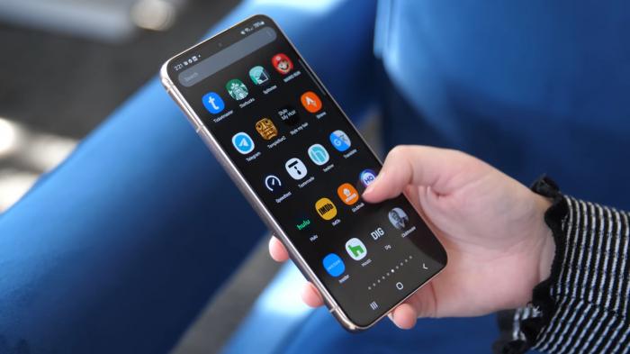 Снижение цен на флагман! Samsung Galaxy S22 Plus — стильный смартфон с крутым экраном и флагманским процессором всего за 15 147 долларов
