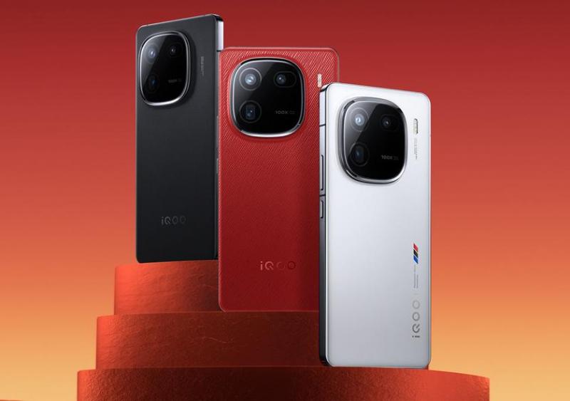 iQOO 12 — Snapdragon 8 Gen 3, дисплей с частотой 144 Гц, камера 50 МП, 100-кратный зум, память до 1 ТБ и Android 14 от 550 долларов США