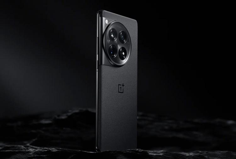 Официальные изображения и видео смартфона OnePlus 12 выйдут в начале декабря