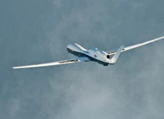 Первый австралийский стратегический дрон MQ-4C Triton совершил дебютный полёт на заводе Northrop Grumman