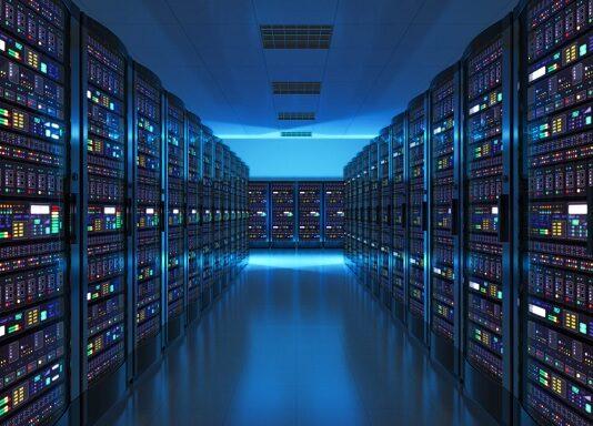 Какой хостинг лучше выбрать?