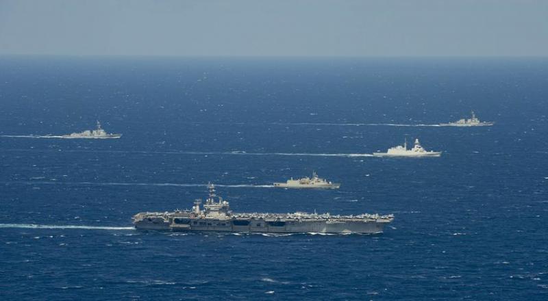 Впервые за 20 лет США сосредоточили в Средиземноморье две авианосные ударные группы - Джеральд Р. Форд и Дуайт Д. Эйзенхауэр прибыли в регион после нападения на Израиль