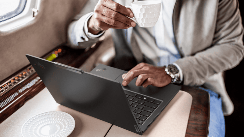 Lenovo представила ноутбук ThinkPad X1 Carbon Gen 12 с чипами Meteor Lake по цене от 2989 долларов