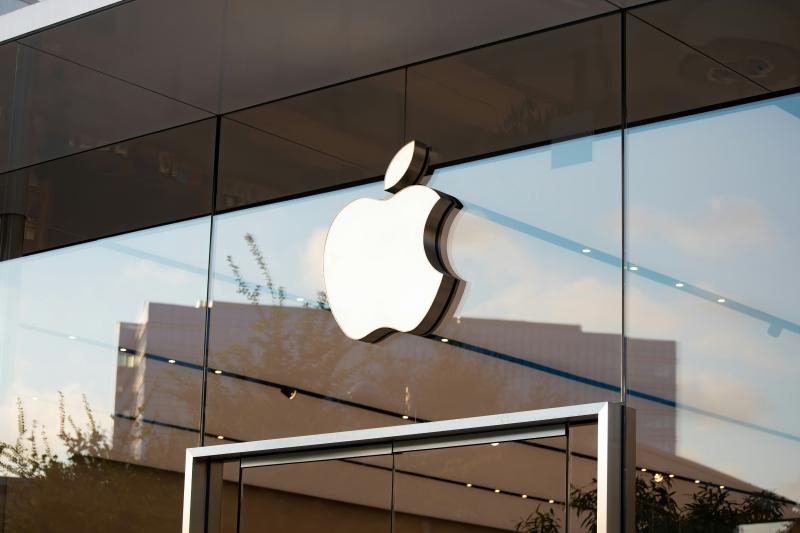 НОВОСТИ: Apple намерена сотрудничать с издателями новостей для обучения своего искусственного интеллекта