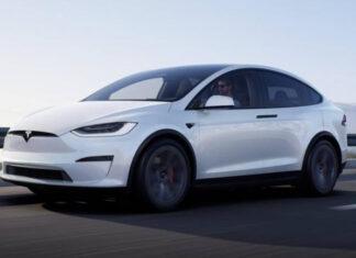 Tesla отзовёт почти 2 млн электромобилей для обновления системы автоматического пилотирования
