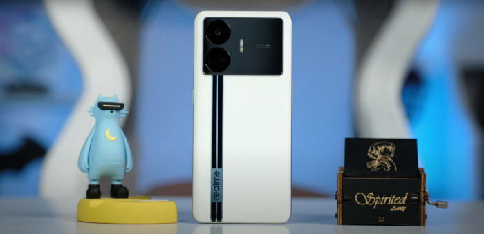 ТОП смартфонов Realme (Рилми) за 2023 год: характеристики и цена