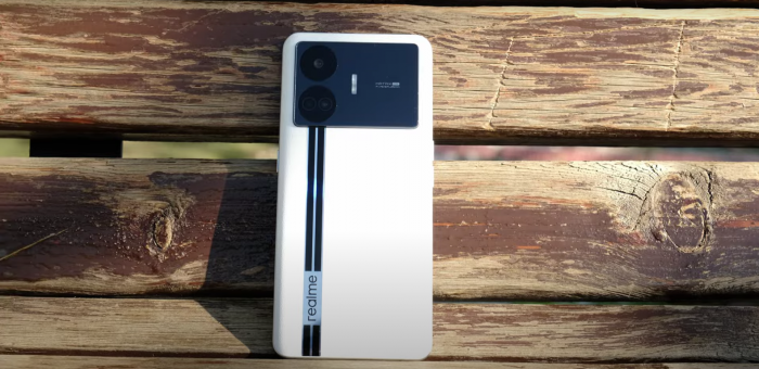 ТОП смартфонов Realme (Рилми) за 2023 год: характеристики и цена