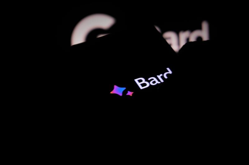 Google разрабатывает платную версию Bard с улучшенными функциями
