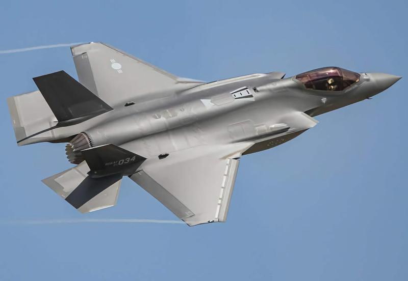 Южная Корея решила увеличить свой парк истребителей пятого поколения F-35 Lightning II