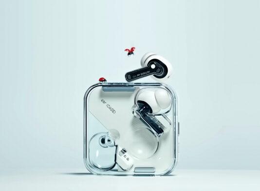 Nothing Ear (1) — стильные наушники с качественным звуком и активным шумопоглощением — всего от 3041