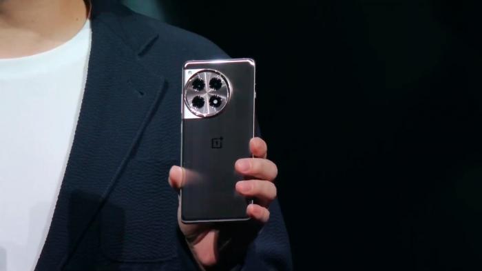 Представляем OnePlus Ace 3: потрясающий внешний вид и интересные функции за 366 долларов