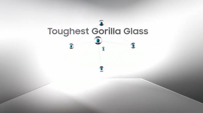 В Galaxy S24 Ultra Samsung использует чрезвычайно прочное стекло Corning Gorilla Armor для лучшей видимости и устойчивости к царапинам