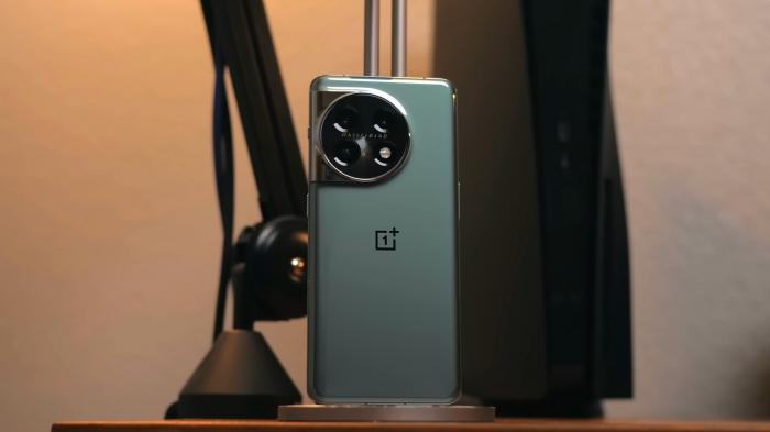 Суперскидка — OnePlus 11 5G с Snapdragon 8 Gen 2, дисплеем LTPO 2k, 16/256 за 20 826 штук!