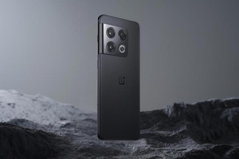 OnePlus 10 Pro и OnePlus 8T получили новую версию Oxygenos