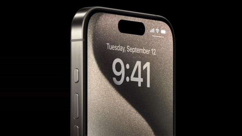 спиннер или электробритва? iPhone 16 Pro может иметь треугольную камеру