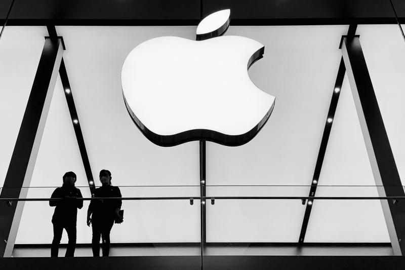 Apple разработала мультимодальную модель MM1 для интерпретации изображений и текста