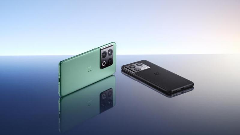 OnePlus 10 Pro и OnePlus 10R начали получать новые версии программного обеспечения
