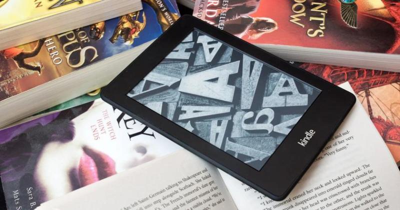 Пользователи Kindle жалуются на рекламу книг с искусственным интеллектом