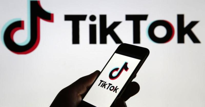 TikTok призывает пользователей в США связаться со своими национальными представителями по поводу планов запретить платформу