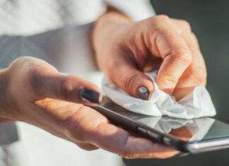 Эффективные методы устранения царапин на смартфоне в домашних условиях Эффективные методы устранения царапин на смартфоне в домашних условиях