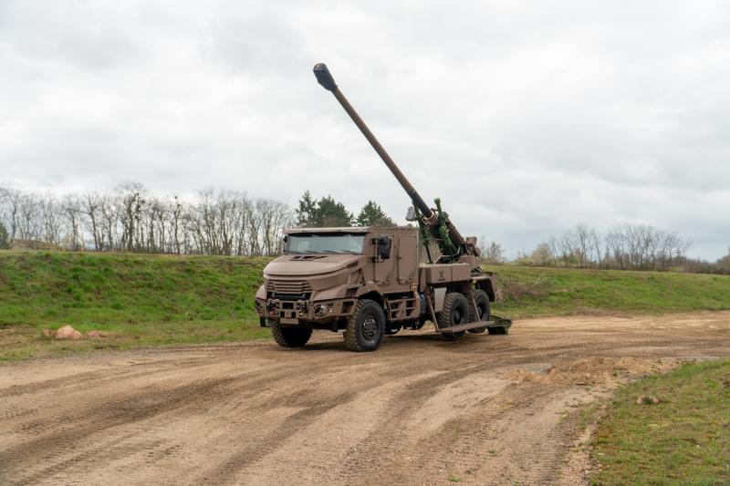 Эстония хочет купить французскую самоходную артиллерийскую систему Caesar