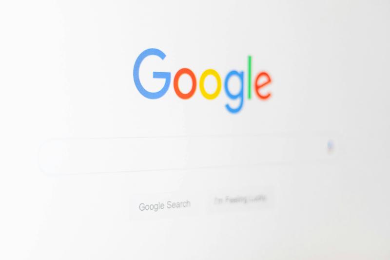 Google рассматривает возможность скрыть ИИ за платным доступом — FT