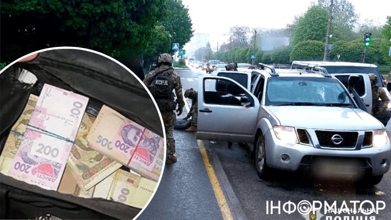 Переоделись в военных и отобрали 8 млн гривен: в Прикарпатье полиция задержала преступников
