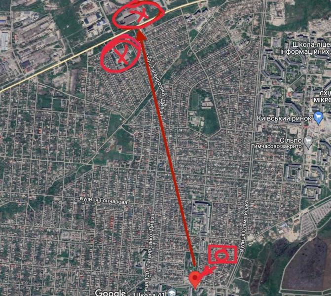 В оккупированном Мариуполе масштабный пожар, предварительно, произошел "прилет" по казармам захватчиков (фото)