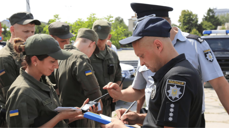 Вправе ли представители ТЦК силой задерживать украинцев для обновления данных: окончательный ответ Минобороны