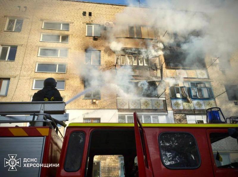 На Херсонщине из-за обстрелов РФ возникло 25 пожаров, оккупанты били повторно по спасателям