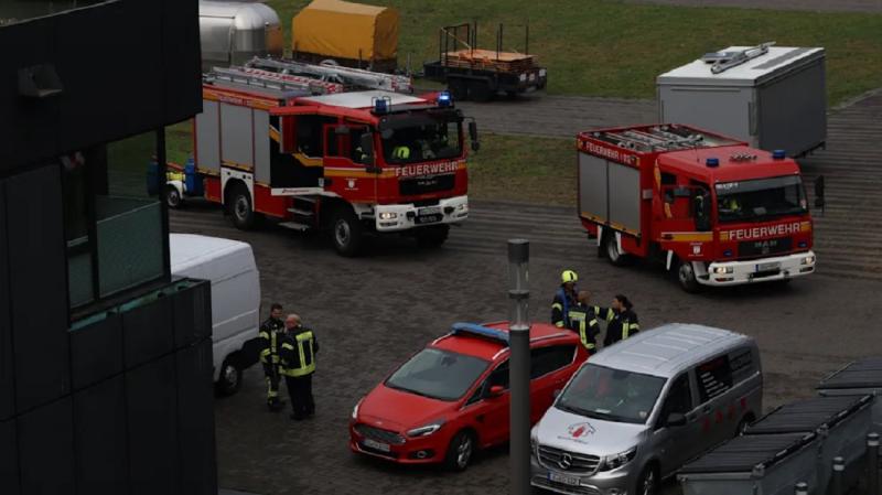 Чрезвычайное происшествие в Германии: на заводе взрывчатых веществ в городе Тройсдорф произошел мощный взрыв