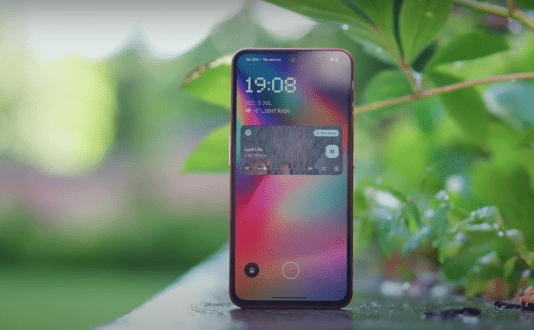 Обзор Nothing CMF Phone 1 – разборный красавец за копейки