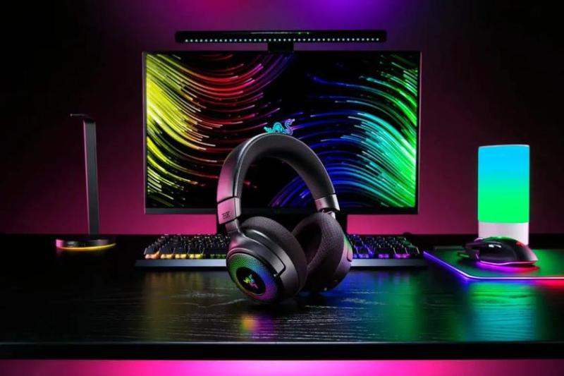 Razer представляет беспроводную игровую гарнитуру Kraken V4: новый уровень звука и улучшенный микрофон