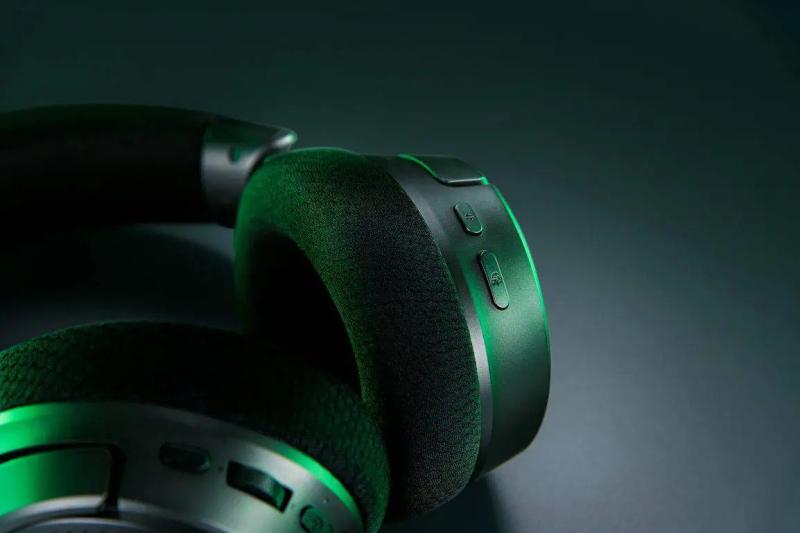 Razer представляет беспроводную игровую гарнитуру Kraken V4: новый уровень звука и улучшенный микрофон