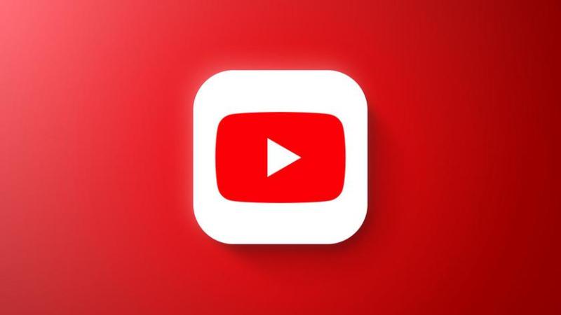 YouTube тестирует нижнюю панель с размытием на Android