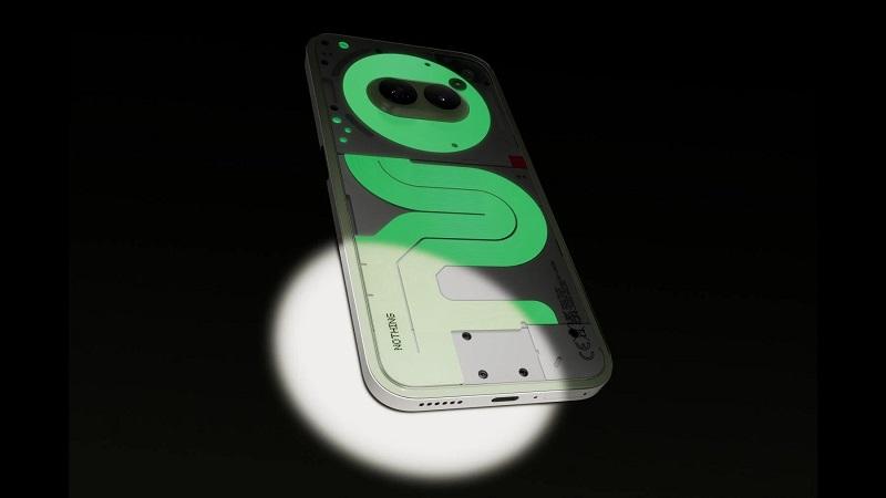 Представлена особая версия смартфона Nothing Phone (2a) Plus, корпус которого светится в темноте